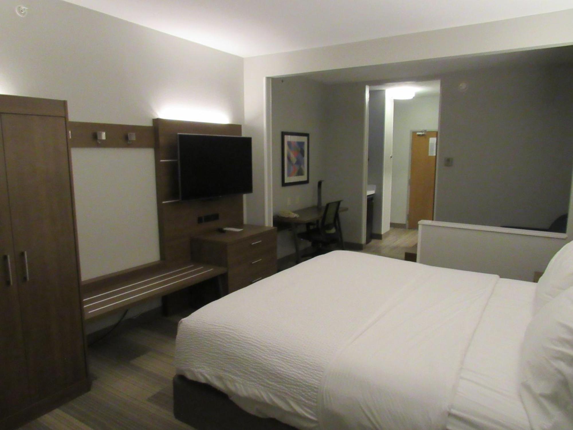 Holiday Inn Express Hotel & Suites Lincoln South By Ihg Exterior foto